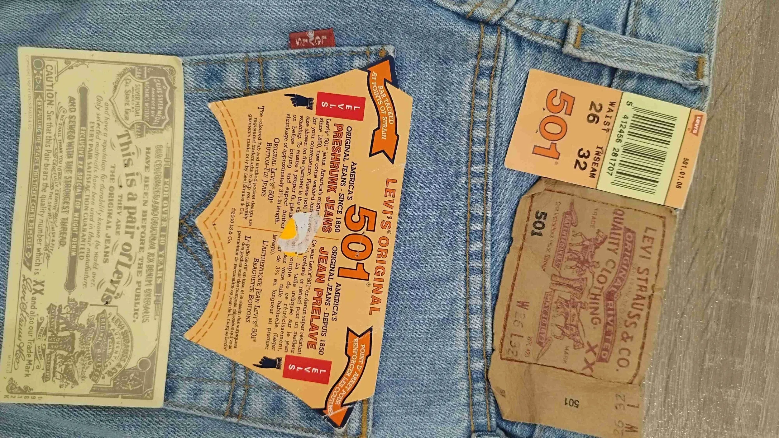 Jean Levi's 501 W26L32